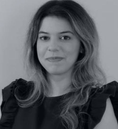 Retrato de Rebeca Mendes